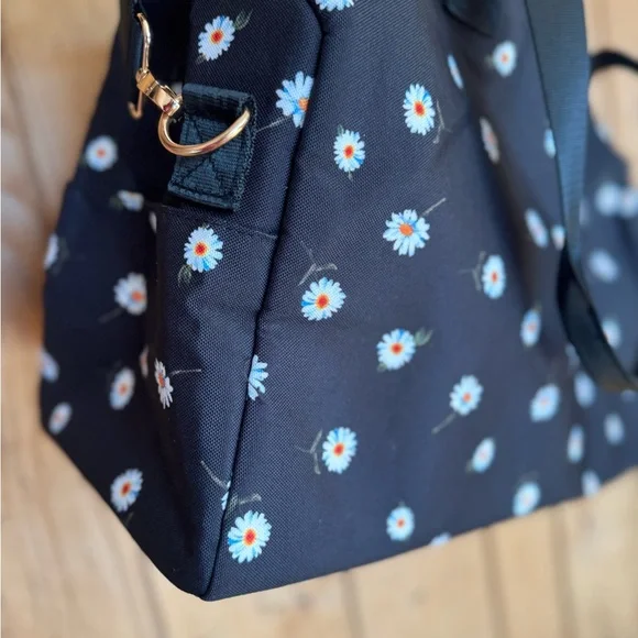 Alice and Olivia Daisy Print Duffel Tote Bag Black - Picture 9 of 13